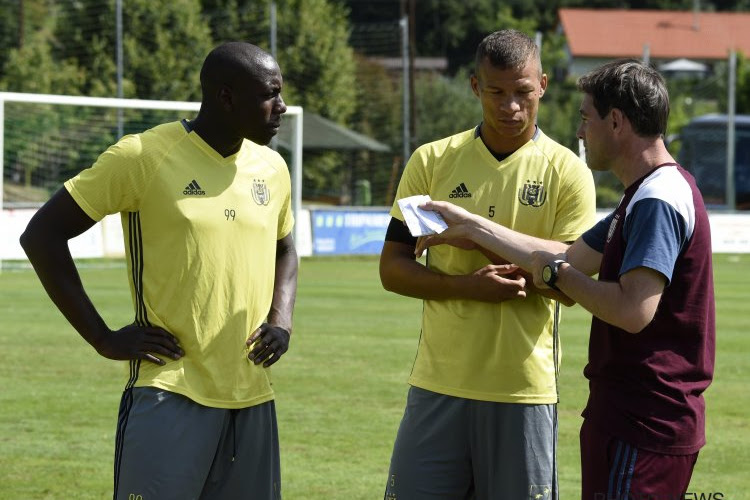 Uitweg in zicht voor Anderlecht? 'Turkse club die eerder op Mbokani mikte, heeft Okaka in het vizier'