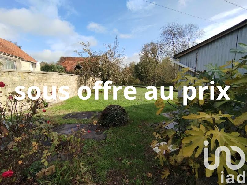 Vente maison 3 pièces 84 m² à Moulins (02160), 105 000 €