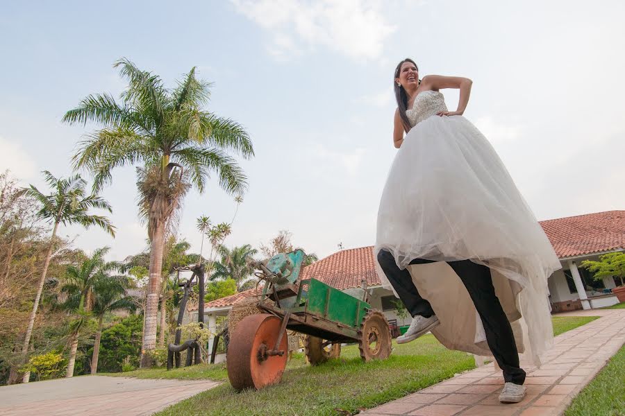 結婚式の写真家Felipe Figueroa (felphotography)。2016 3月26日の写真