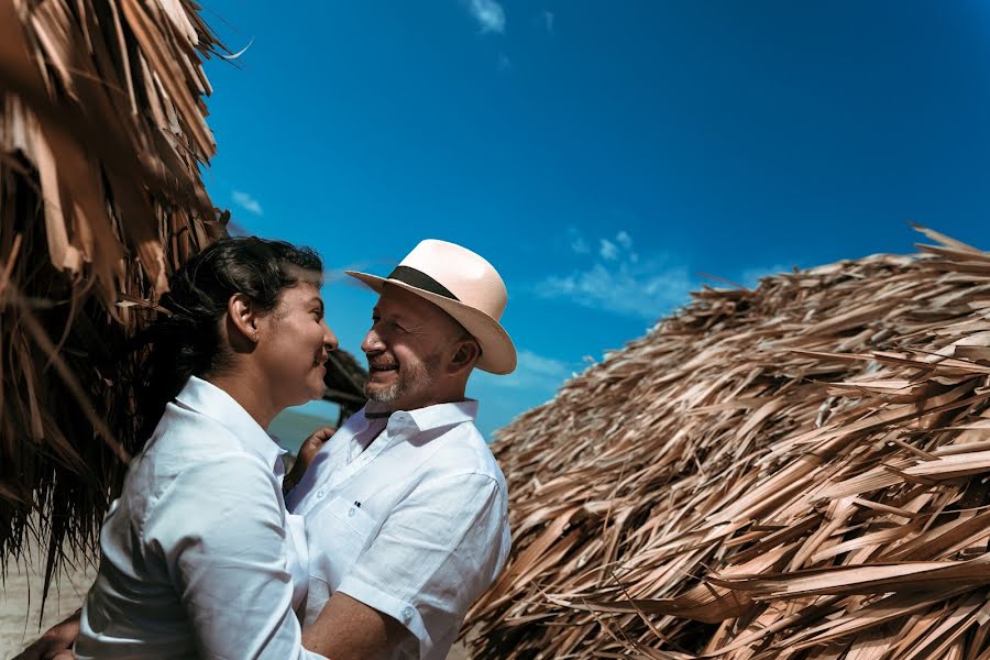 Fotógrafo de bodas Efrain Alberto Candanoza Galeano (efrainalbertoc). Foto del 30 de enero 2021