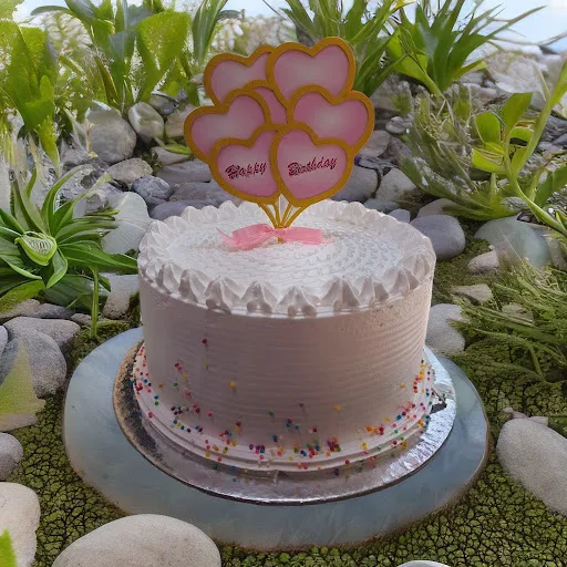 Vanilla Cake With Cake Topper [500 Grams]