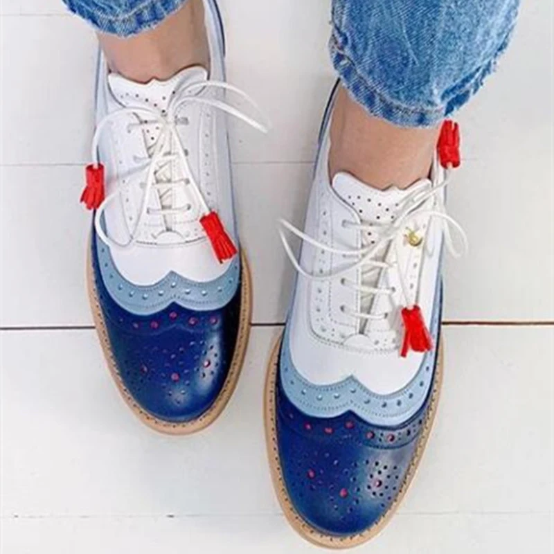 Zapatos de gran tamaño descoloridos con combinación de colores para un estilo audaz y único que ofrece comodidad durante todo el día.