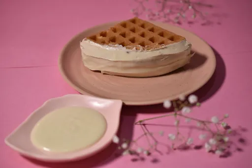 White Belgian Basic Waffle