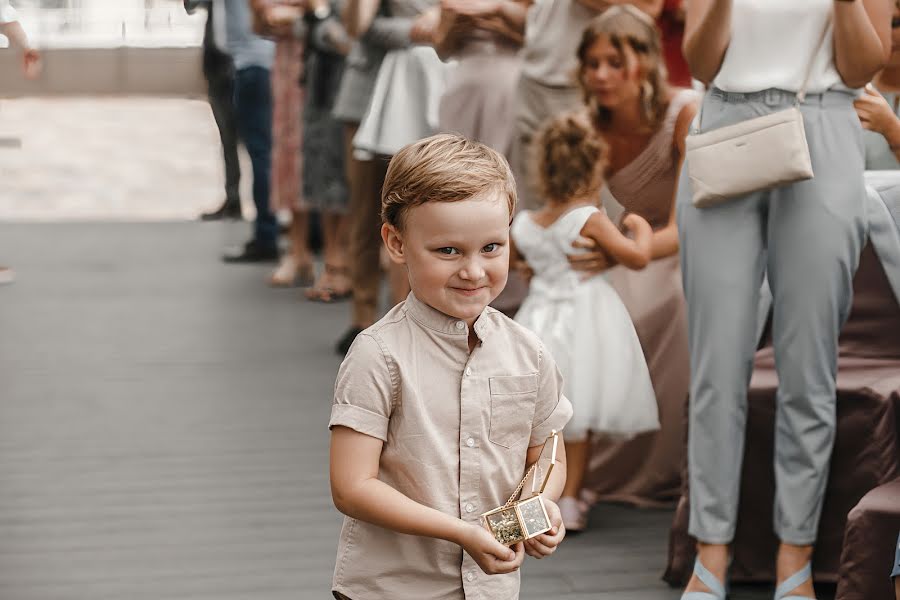 Wedding photographer Anton Matveev (antonmatveev). Photo of 5 December 2021