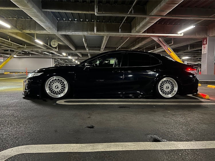 カムリのAIRMEXT・エアサス・今年もあとわずか・BBS SUPER RS・来年もよろしくお願いしますに関するカスタム事例の投稿画像1枚目