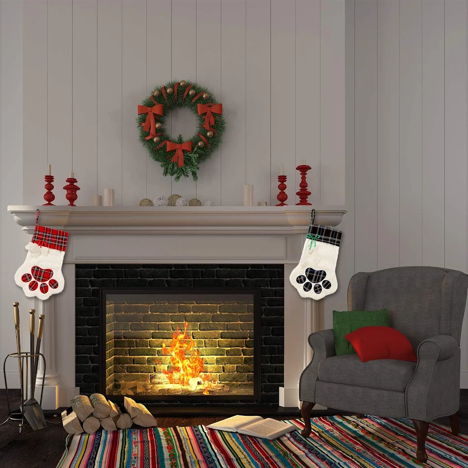 Chaussettes de Noël à carreaux de buffle pour animaux, chats et chiens, motif de pattes, décorations de Noël à suspendre.