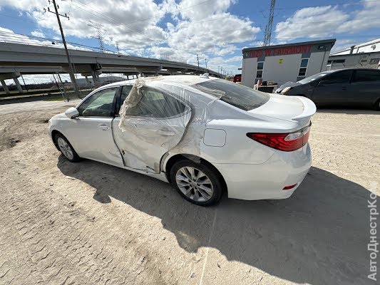 продам авто Lexus ES 300  фото 3