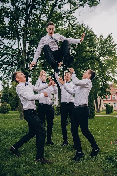 Fotógrafo de casamento Rostislav Pіchniy (pichnyi). Foto de 7 de março 2020