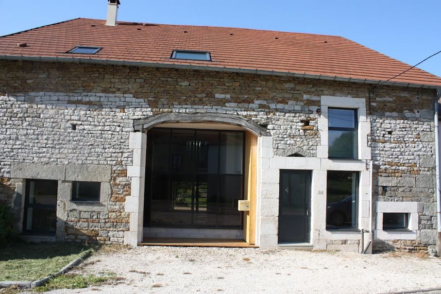 Vente maison 4 pièces 184 m² à Avrecourt (52140), 162 000 €