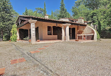 House with pool and terrace 2