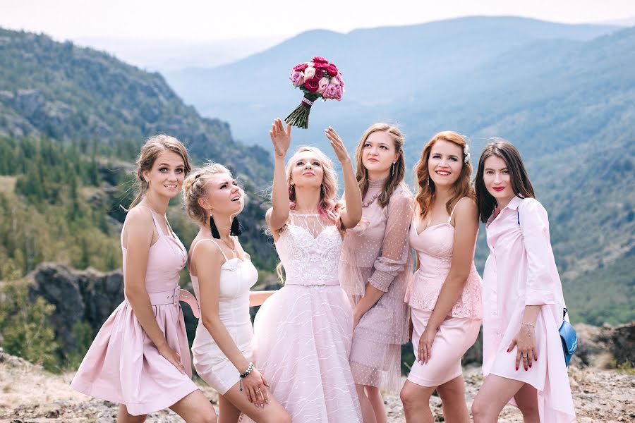 Wedding photographer Olya Yaroslavskaya (olgayaros86). Photo of 17 September 2019