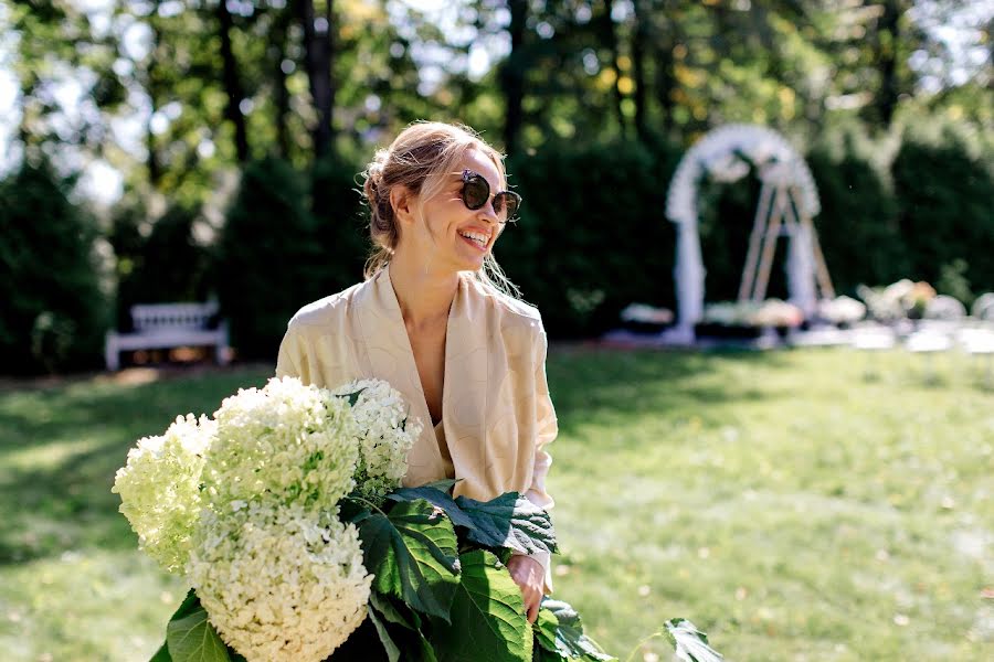 Wedding photographer Svetlana Puzikova (puzikova). Photo of 23 April 2020