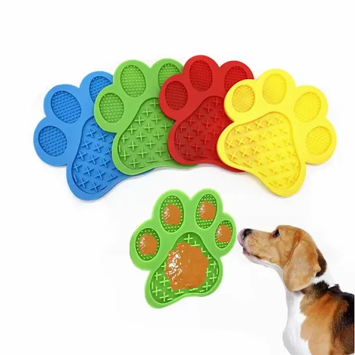 New Silicone Licking Pad Pet Dog Lick Pad Bath Peanut Butter Slow Eating Licking Feeder Cats Lickmat Feeding Dog Lick Ma