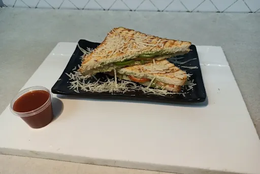 Veg Club With Cheese Grilled Sandwich