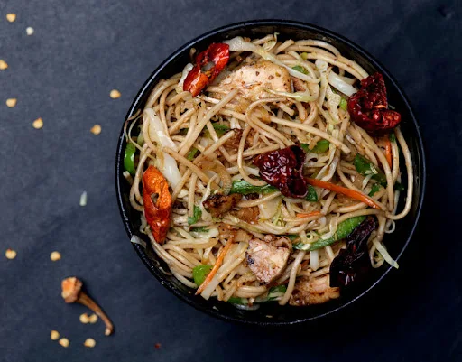 Chicken Chilli Garlic Noodles