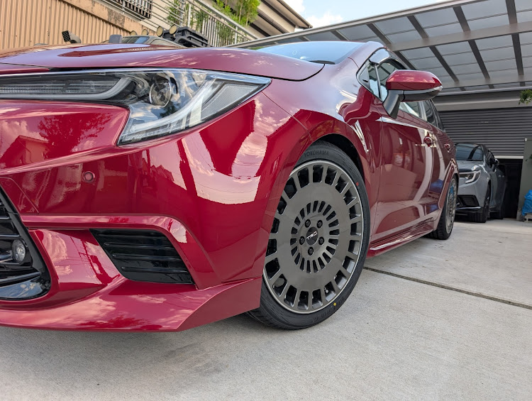 カローラツーリングのTRD・TF8に関するカスタム事例の投稿画像2枚目