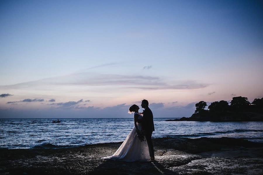 Fotografo di matrimoni Jhon Pinto (jhonpinto). Foto del 20 luglio 2019