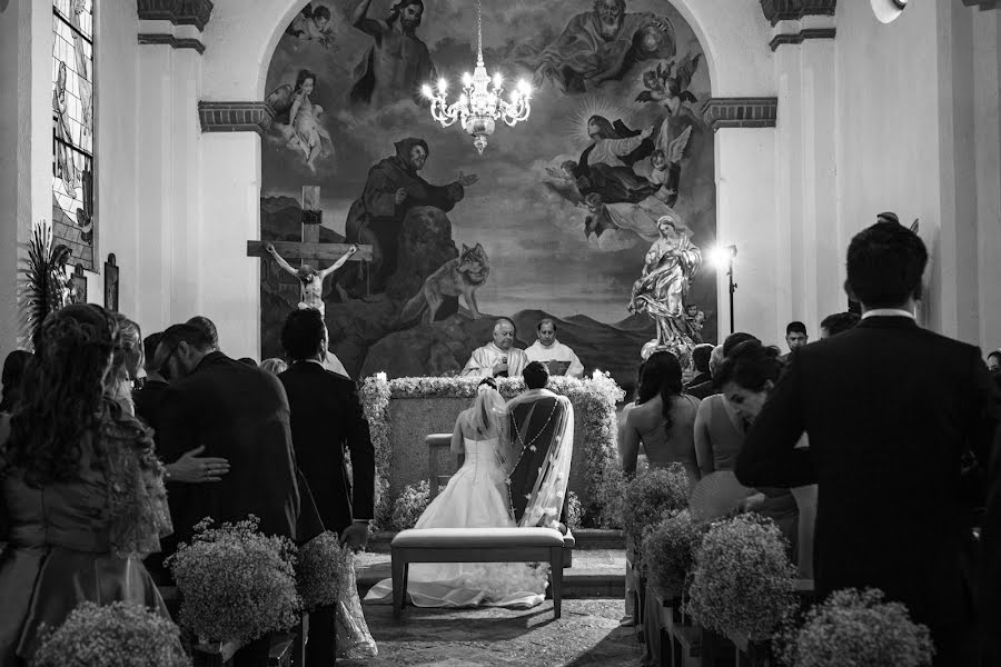 Φωτογράφος γάμων Alberto Jorge Zára (jzara). Φωτογραφία: 16 Μαΐου