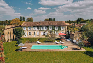 Maison avec piscine 3