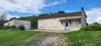 maison à La Puye (86)