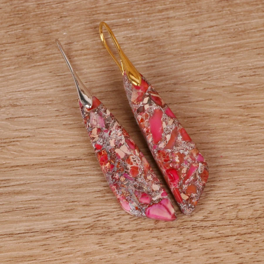 Boucles d'oreilles pendantes géométriques Bohemian Emperor Stone – Un style bohème chic et intemporel. Affirmez votre personnalité.