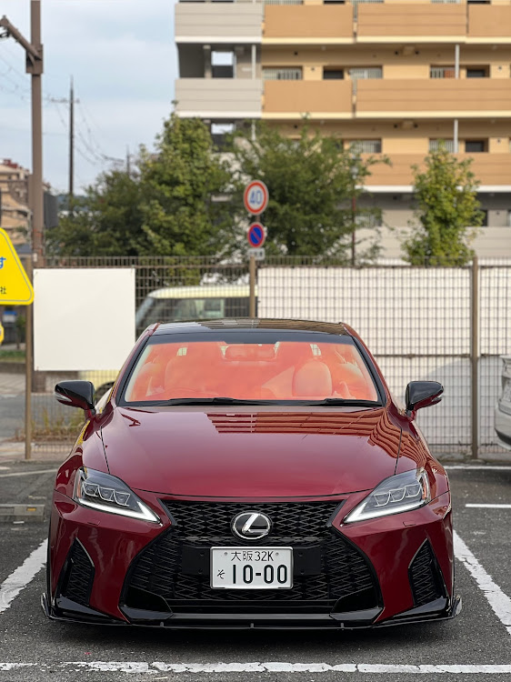 IS-Cの11月もよろしくお願いします・車高調整・写活の秋・オープンカーのある生活に関するカスタム事例の投稿画像5枚目