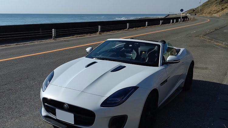 Fタイプ クーペのドライブに関するカスタム事例の投稿画像3枚目