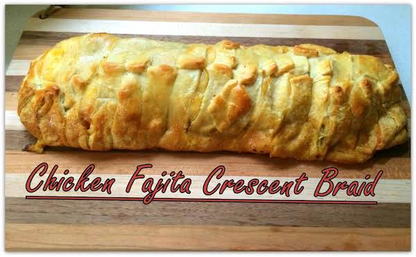 Chicken Fajita Crescent Braid_image