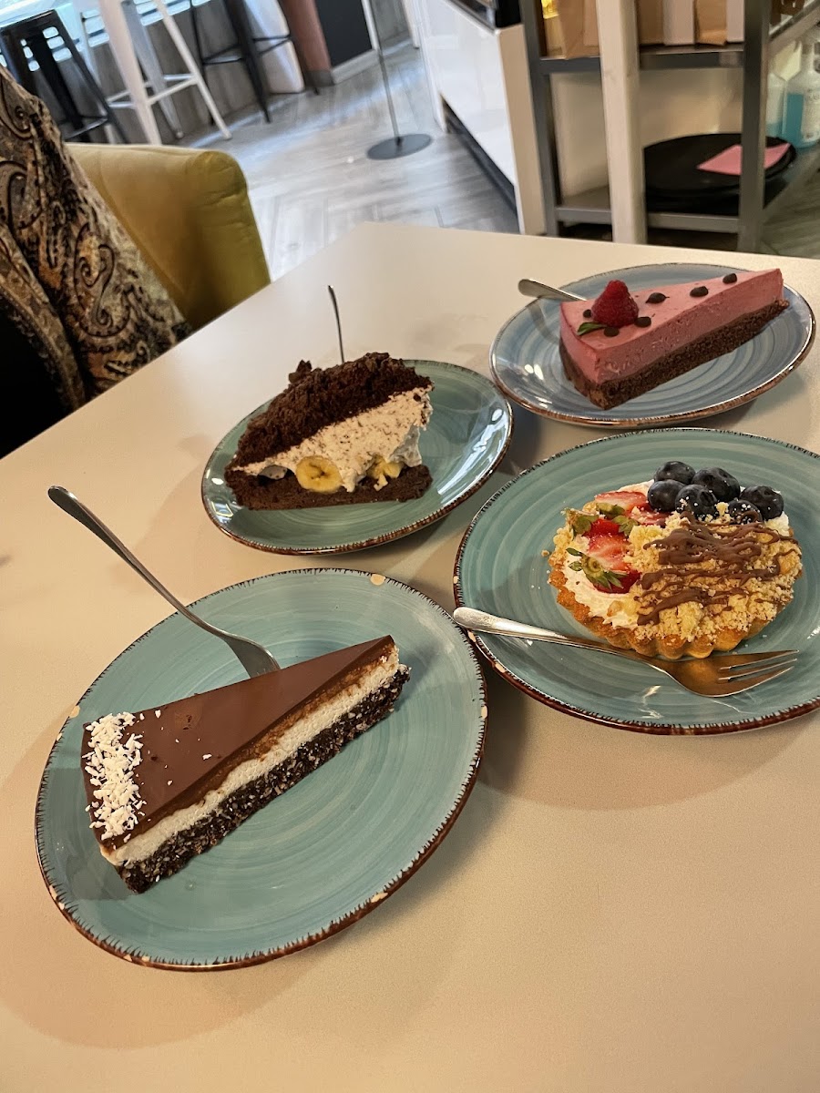 Gluten-Free at Cakester Cafe