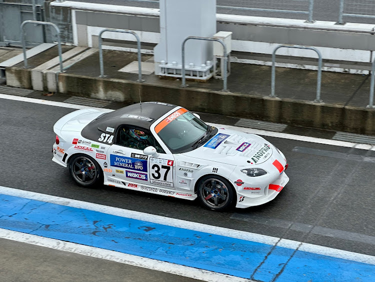 あっつんさんが投稿した富士スピードウェイ・S耐24h・S耐・RQ・レースクイーンに関するカスタム事例の投稿画像52枚目