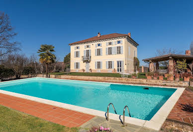 Villa avec piscine et jardin 4