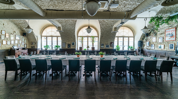 Фото №5. Банкетный зал Stroganoff Steak House