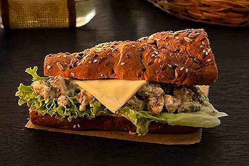 Grilled Chicken N Cheese Multigrain Sub