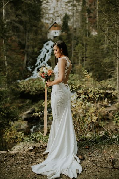 Fotografer pernikahan Mereuta Cristian (cristianmereuta). Foto tanggal 29 Maret 2020