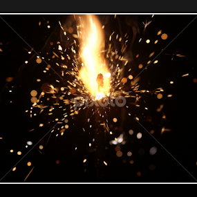 by Abhra Pal - Abstract Fine Art