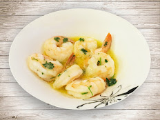 Camarones al Ajillo