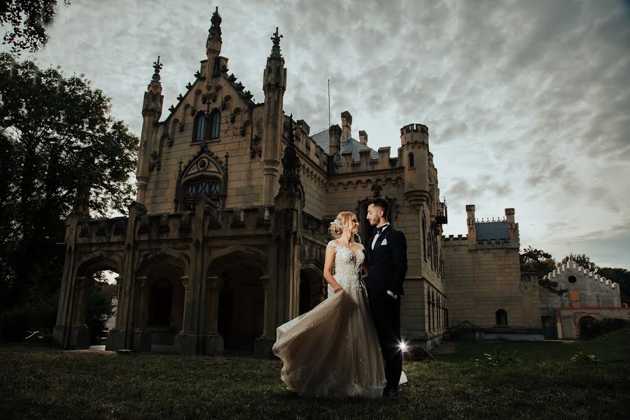 Fotograful de nuntă Istoc Marius (istocmarius). Fotografia din 17 februarie 2020