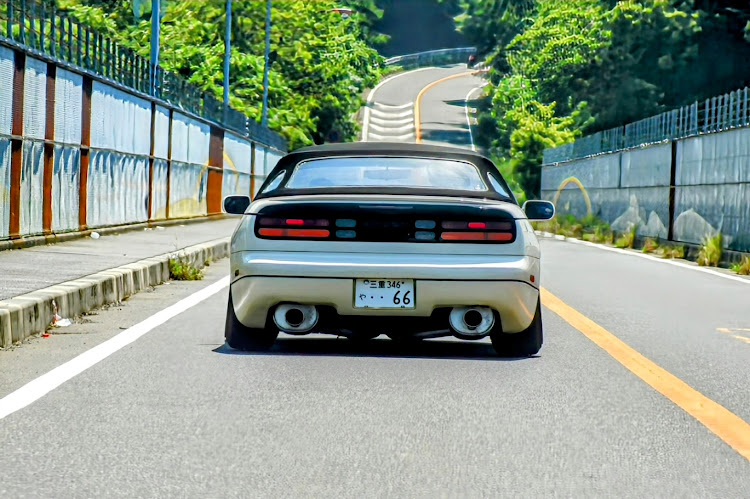 フェアレディZのバックシャンな愛車・PickUpチャレンジ・コンバーチブル・FairladyZ MIE・Luxuryshiyakotanに関するカスタム事例の投稿画像4枚目