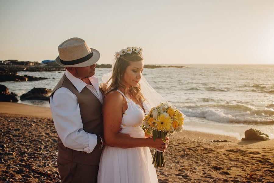 Fotografo di matrimoni Jonathan Peña (lasfotosdeljony). Foto del 28 marzo 2020