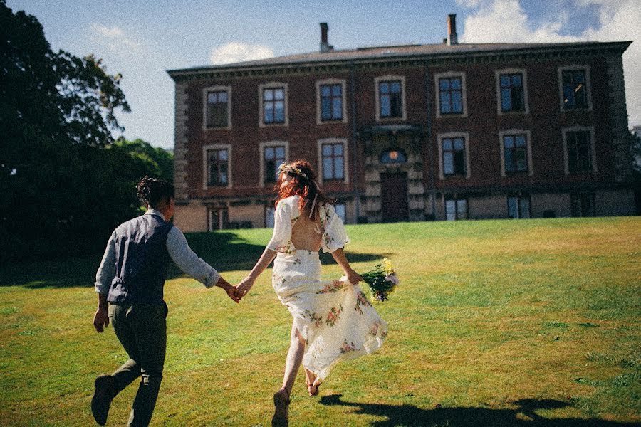 Wedding photographer Vera Kharlamova (veraharly). Photo of 11 September 2022