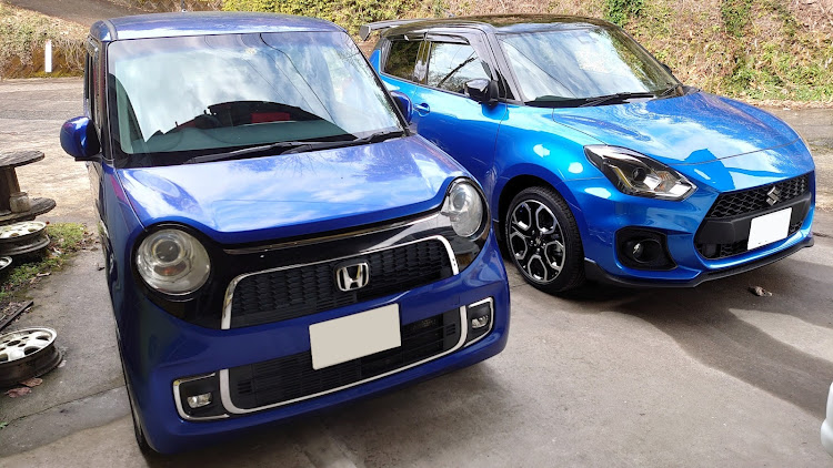スイフトスポーツのzc33s・モンスタースポーツ・コンプリートカー・N-ONE・青い車に関するカスタム事例の投稿画像1枚目