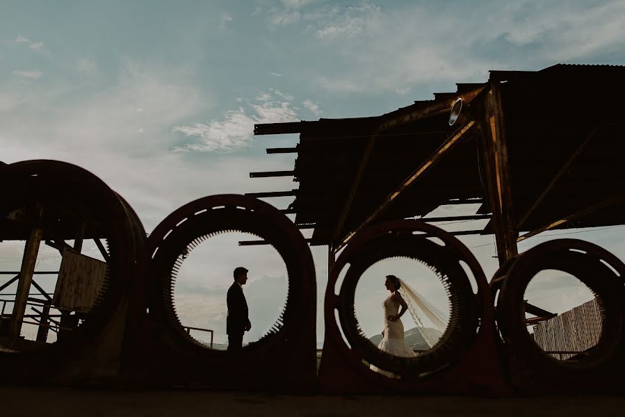 Fotografo di matrimoni Javier Troncoso (javier-troncoso). Foto del 19 settembre 2017