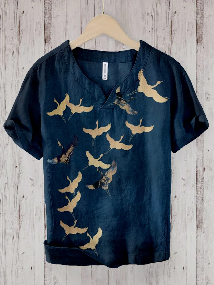 Camiseta Masculina Gola V Solta Manga Curta Estilosa. Conforto e Estilo para o Seu Dia a Dia. Perfeita para o Verão.