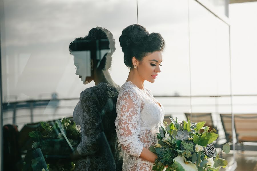 Fotógrafo de casamento Anna Gurova (gura). Foto de 22 de fevereiro 2022