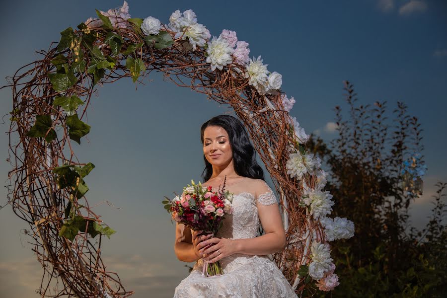 Wedding photographer Alex Merfu (alexmerfu). Photo of 24 September 2018