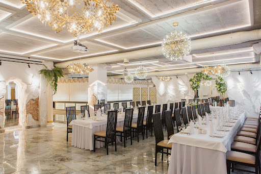Banquet на Менделеева
