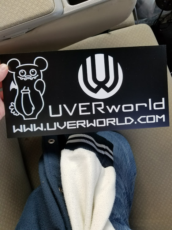 タントのUVERworld・ステッカーボードに関するカスタム事例の投稿画像1枚目