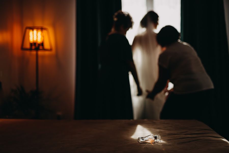 Nhiếp ảnh gia ảnh cưới Zagrean Viorel (zagreanviorel). Ảnh của 19 tháng 1 2019