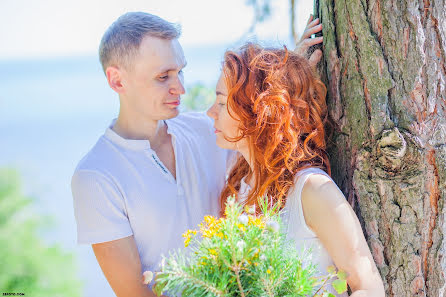 Fotógrafo de bodas Tatyana Khristovskaya (28foto). Foto del 24 de octubre 2016