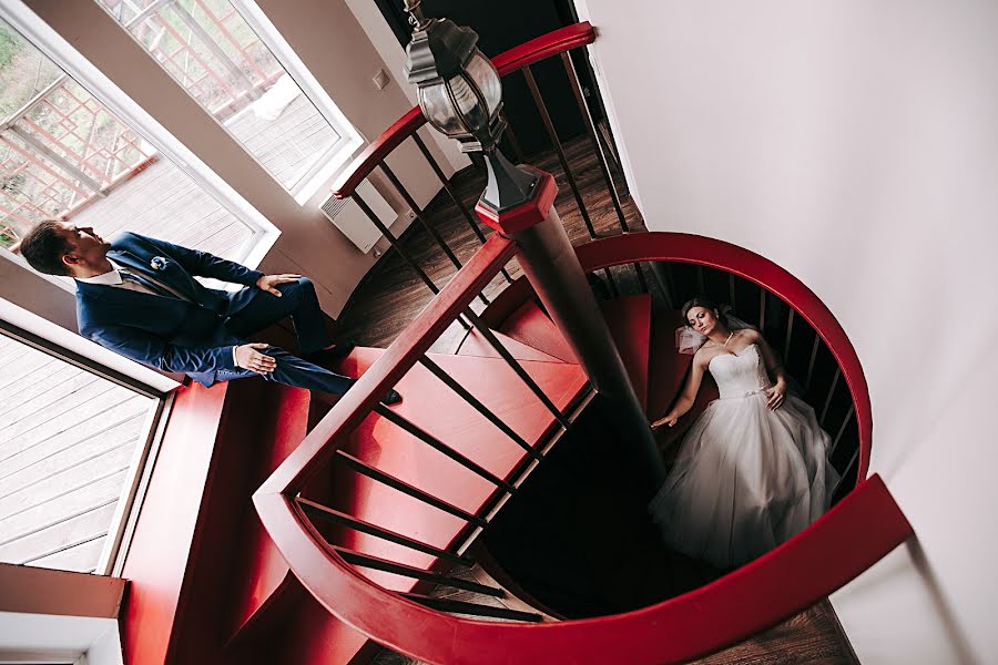 Wedding photographer Konstantin Uvarov (kostyan654). Photo of 1 March 2019